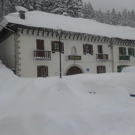 Albergue De Canfranc Estacion Ngoại thất bức ảnh