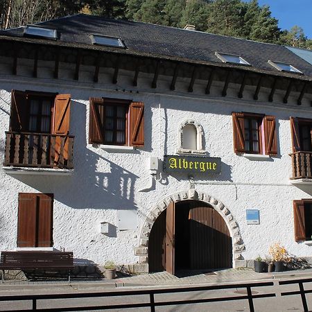 Albergue De Canfranc Estacion Ngoại thất bức ảnh