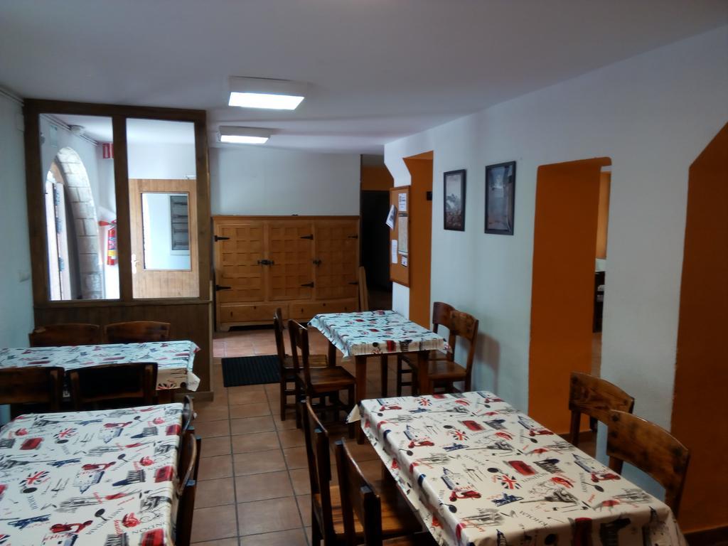 Albergue De Canfranc Estacion Ngoại thất bức ảnh