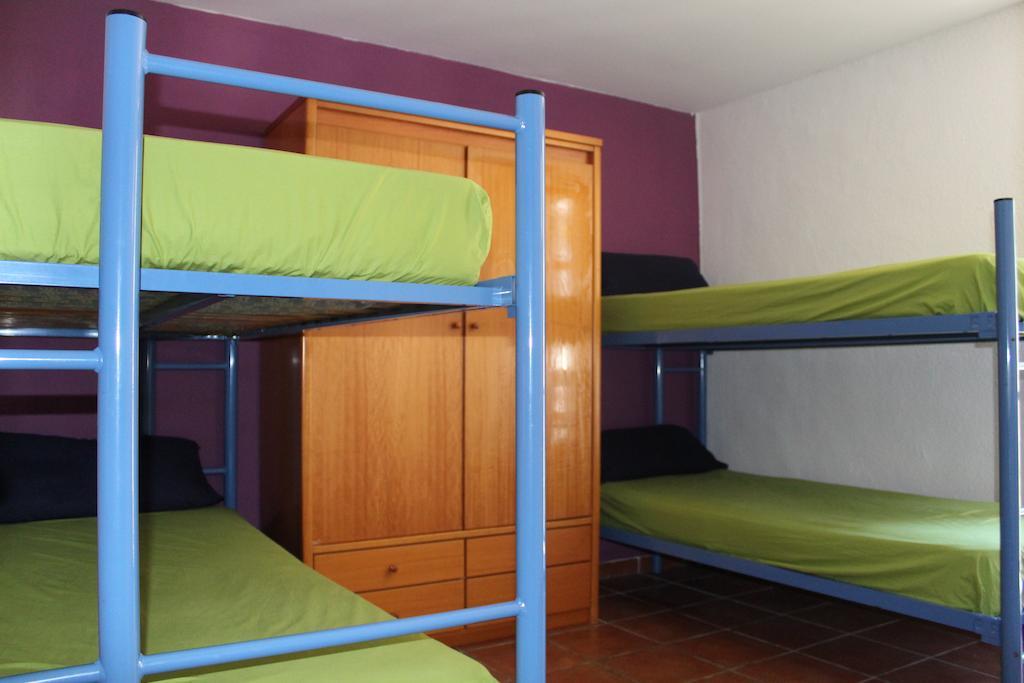 Albergue De Canfranc Estacion Phòng bức ảnh
