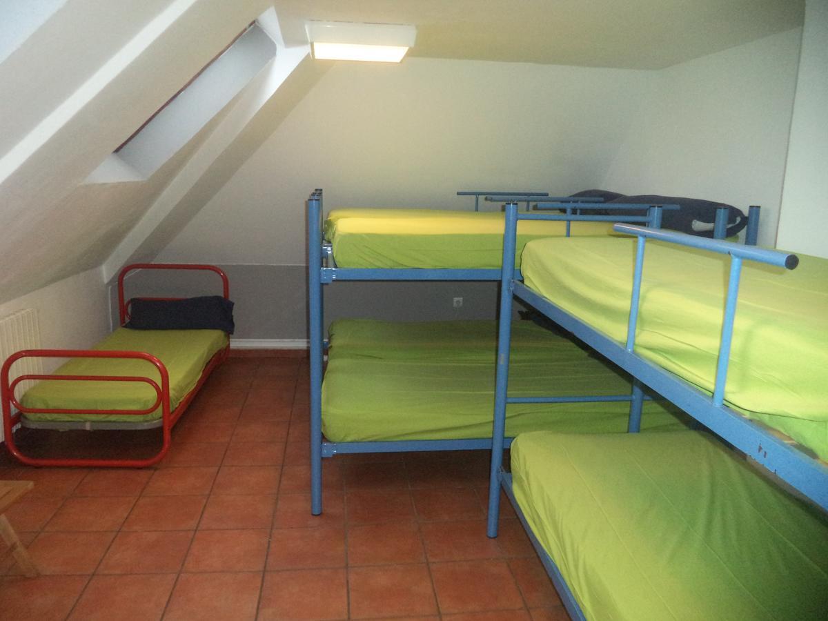Albergue De Canfranc Estacion Ngoại thất bức ảnh